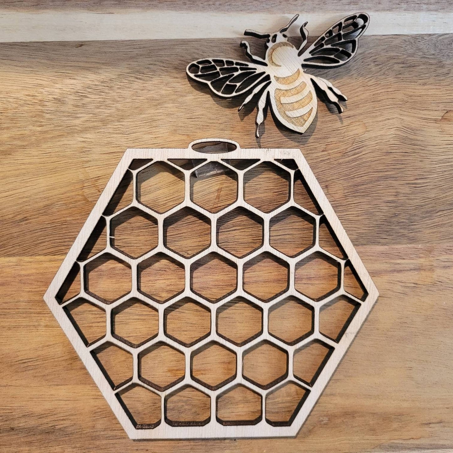 Honeycomb and Bee - Wooden Laser Cut Wall Decoration - Multiple Sizes - Bumble Bee - Wooden Cut Out - Wood Unlimited#