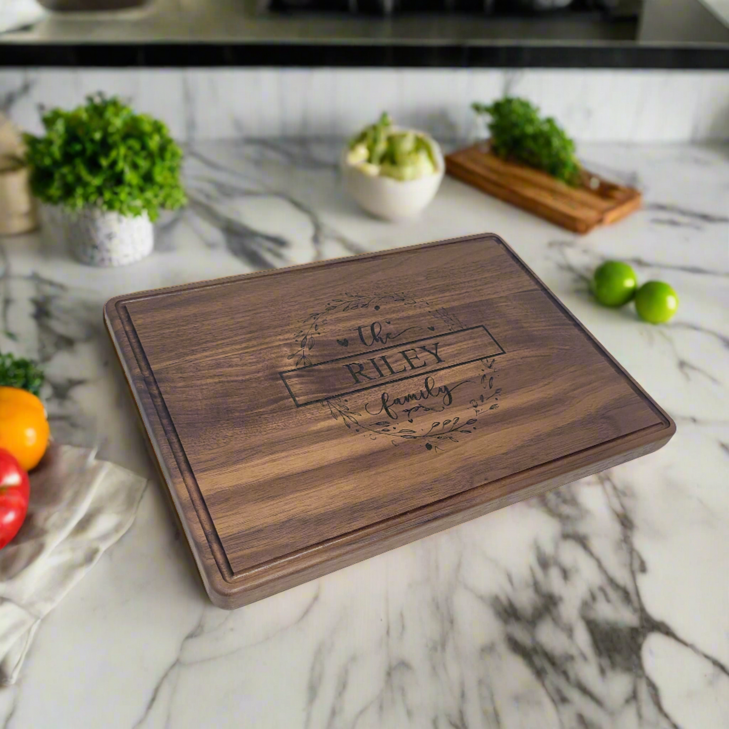 Personalized Walnut Cutting Board, Cutting Board Wedding Gift, Couple Christmas Gift, Bridal Shower Gift, Housewarming Gift, Anniversary