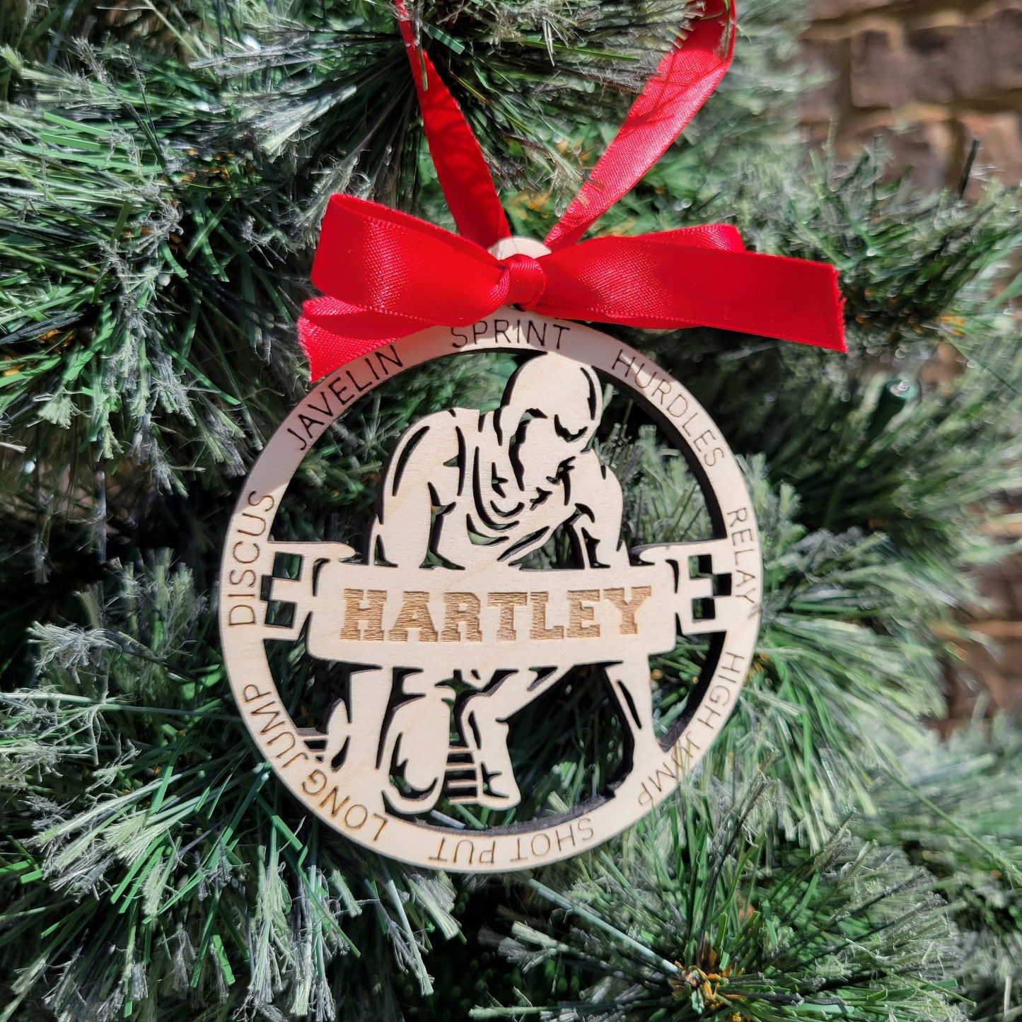 Personalized Track and Field Christmas Ornament Gift | Custom Runner Ornament for Track Athletes, Sprinters & Coaches | Track Christmas Gift - Personalized Holiday Ornament