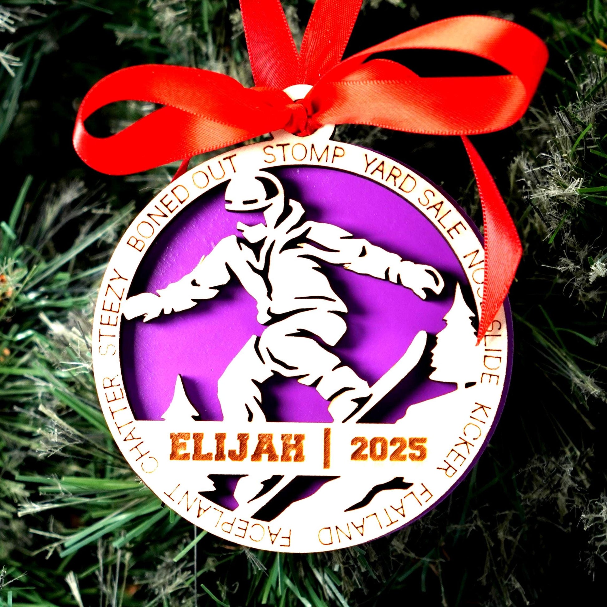 Personalized Snowboarder Christmas Ornament – Custom Snowboarding Gift, Holiday Keepsake for Riders, Athletes, Snowboarding Ornament - Personalized Holiday Ornament