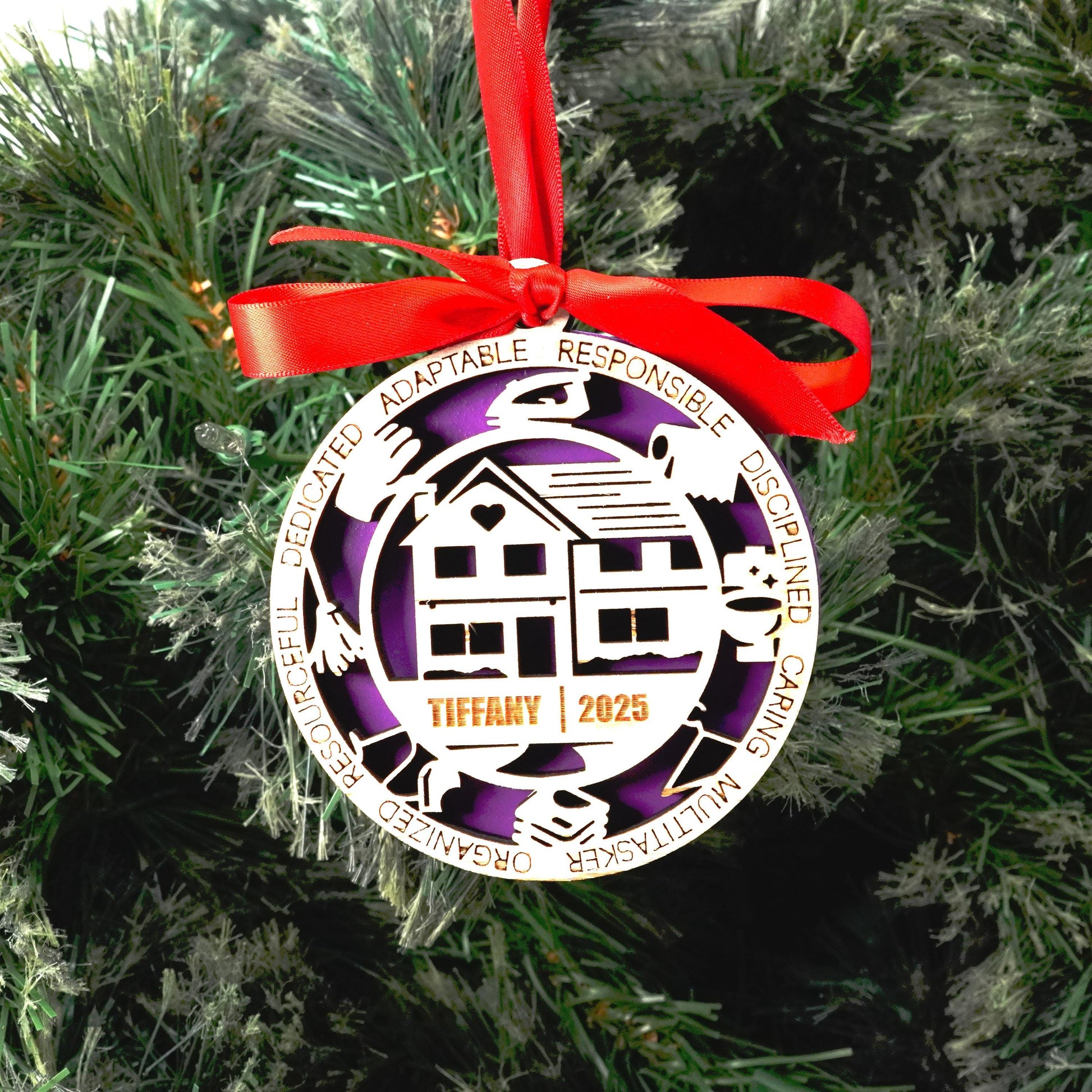 Personalized Homemaker Christmas Ornament – Gift for Homemaker, Stay-At-Home Parent, Caregiver, House Cleaner - Personalized Holiday Ornament