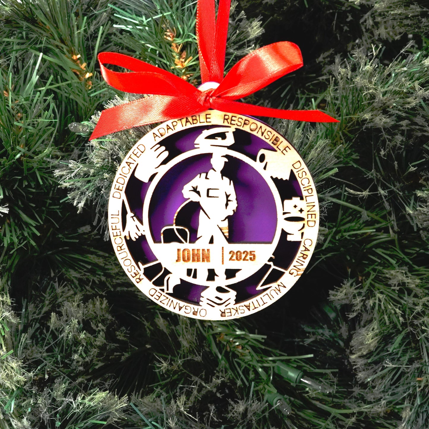 Personalized Homemaker Christmas Ornament – Gift for Male Homemaker or Stay-At-Home Parent, Caregiver, House Cleaner - Personalized Holiday Ornament