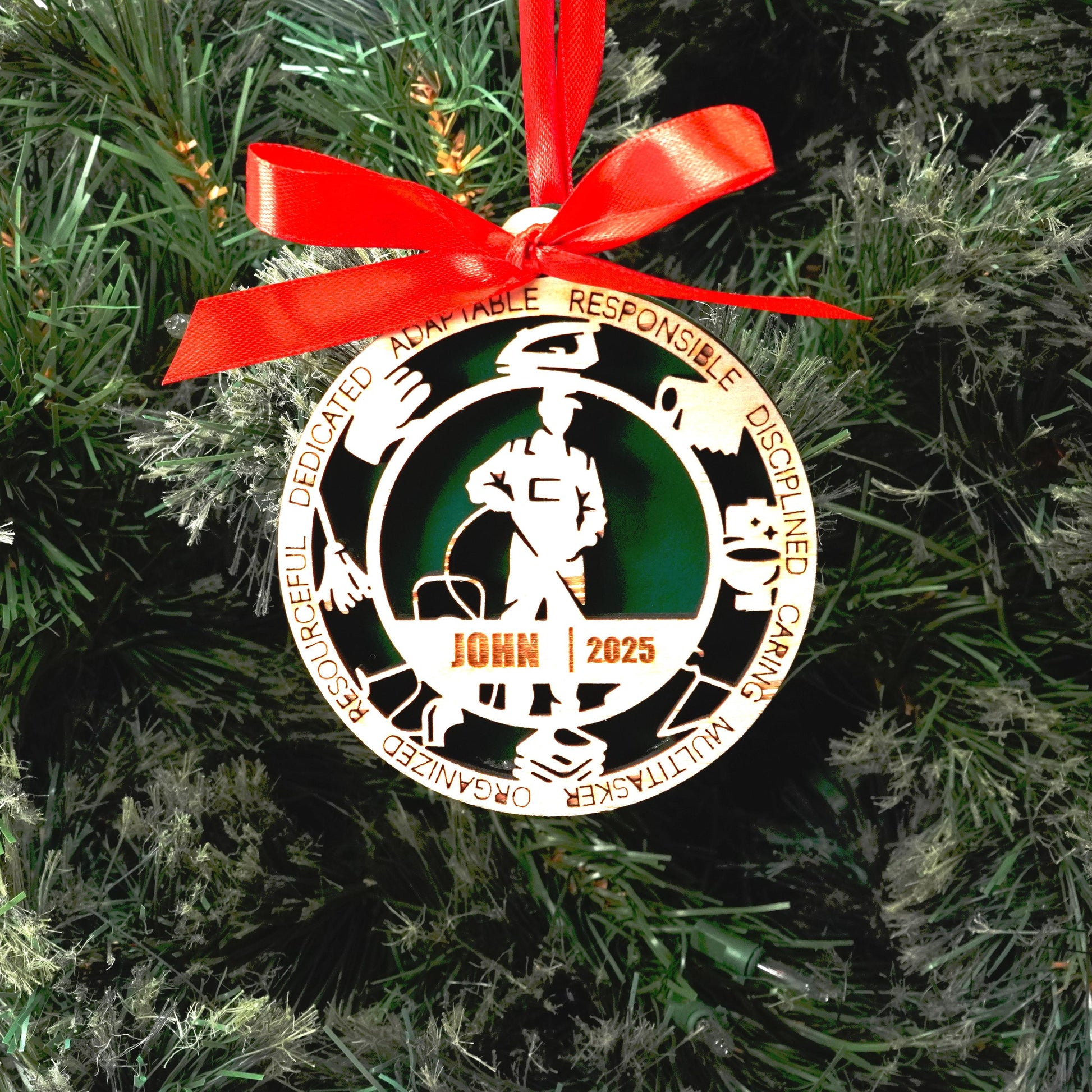 Personalized Homemaker Christmas Ornament – Gift for Male Homemaker or Stay-At-Home Parent, Caregiver, House Cleaner - Personalized Holiday Ornament